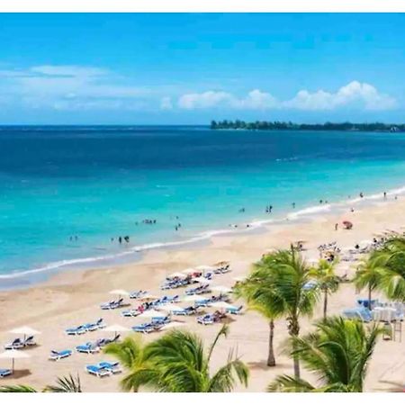 Cozy Beachfront Studio San Juan Esterno foto