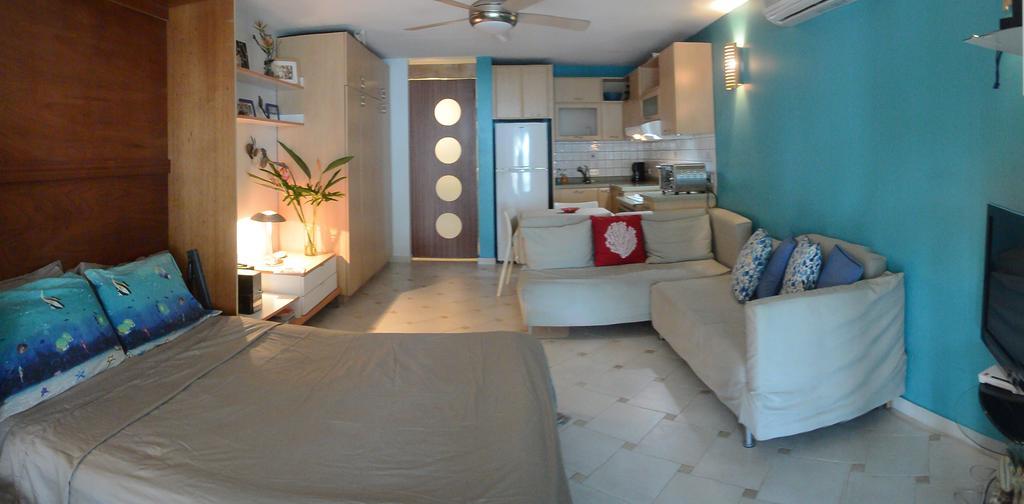 Cozy Beachfront Studio San Juan Esterno foto