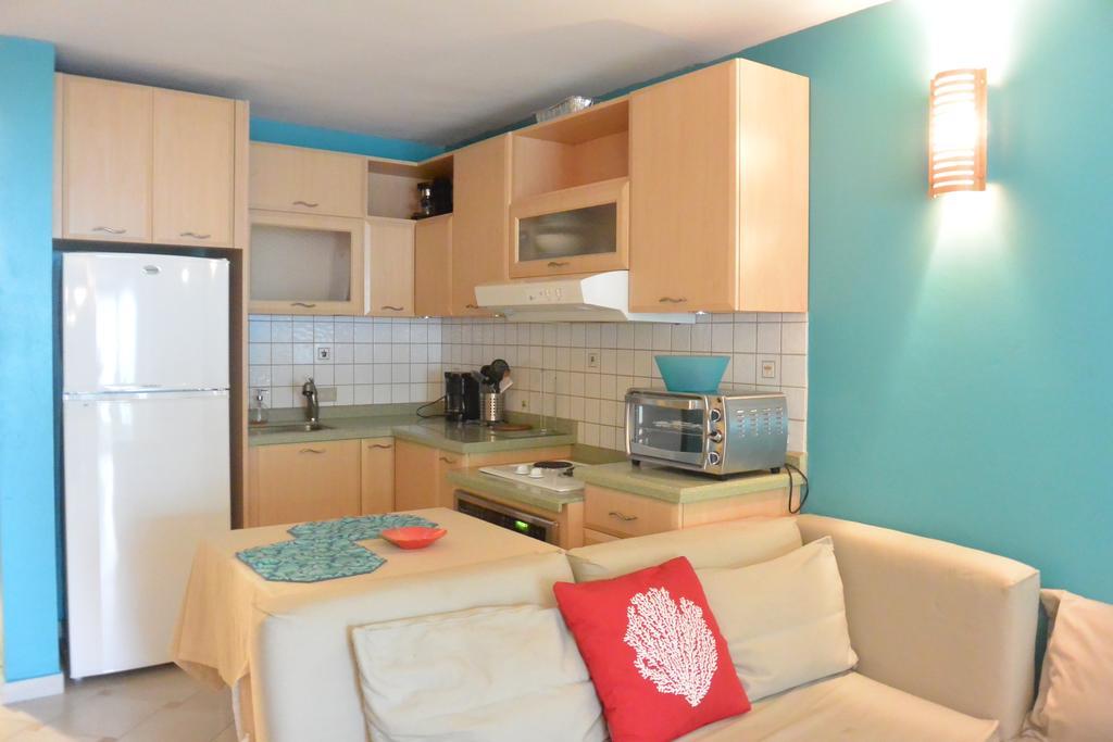 Cozy Beachfront Studio San Juan Esterno foto